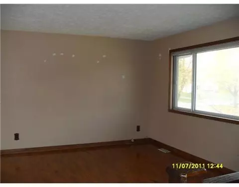 403 Creeping Brk, Dewitt, MI 48820 photo 4