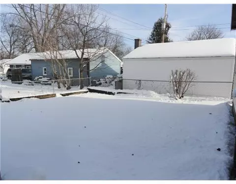 725 E Cavanaugh Rd, Lansing, MI 48910 photo 10