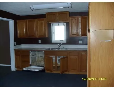 315 E Washington Ave, Vernon, MI 48476 photo 3
