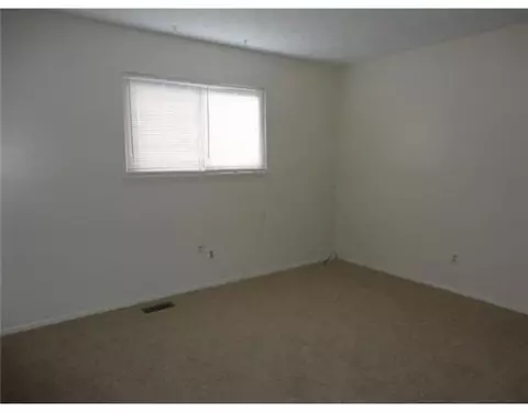 238 Trinity Cir, Lansing, MI 48911 photo 7
