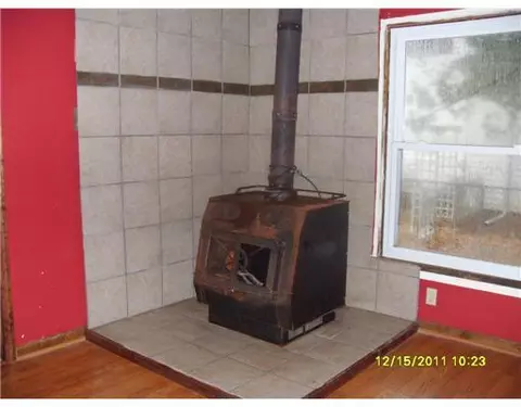 125 W Polly, Perry, MI 48872 photo 5