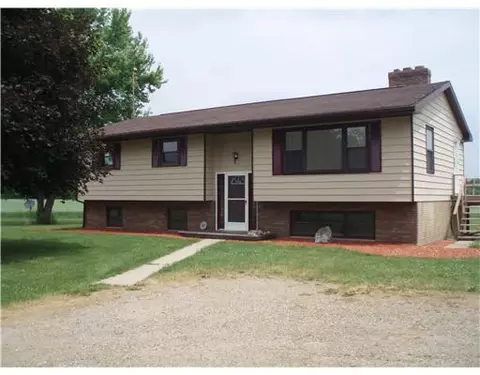 2921 Keefer, Lyons, MI 48851 photo 2
