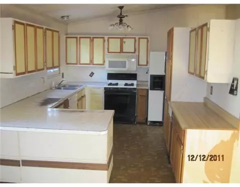 4130 Heathgate, Lansing, MI 48911 photo 4