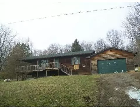 9146 Warner Rd, Haslett, MI 48840 photo 1