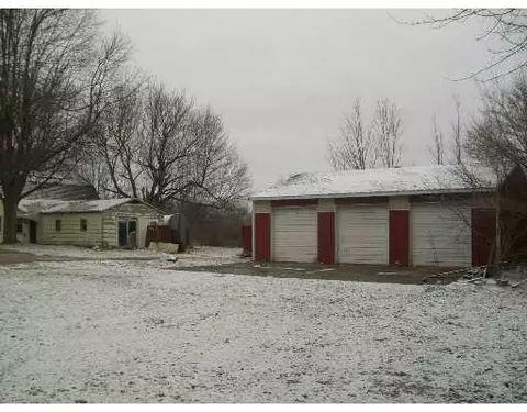 3698 Britton Rd, Perry, MI 48872 photo 3