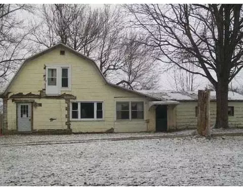 3698 Britton Rd, Perry, MI 48872 photo 1