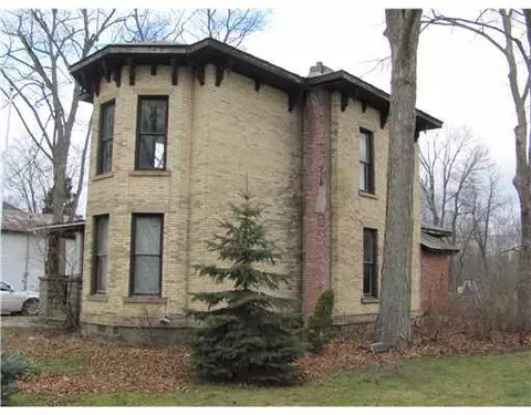 167 E Main St, Saranac, MI 48881 photo 2
