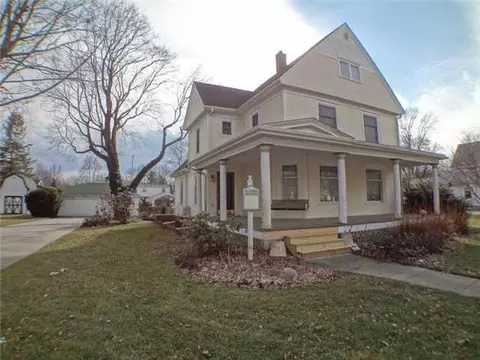 409 W Main, Dewitt, MI 48820 photo 2