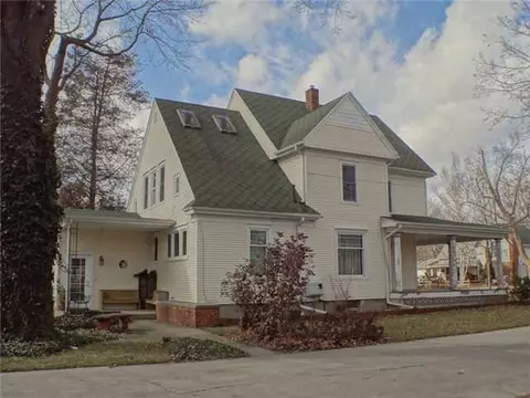 409 W Main, Dewitt, MI 48820 photo 1