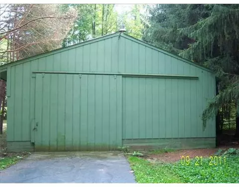 5300 Barton Rd, Williamston, MI 48895 photo 10