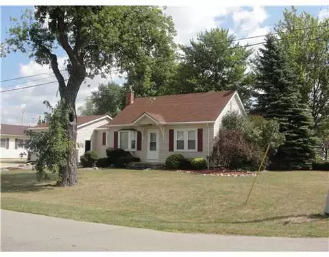 357 S Maple, Fowler, MI 48835 photo 3