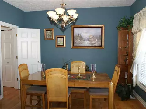 2234 Beechnut Trl, Holt, MI 48842 photo 4