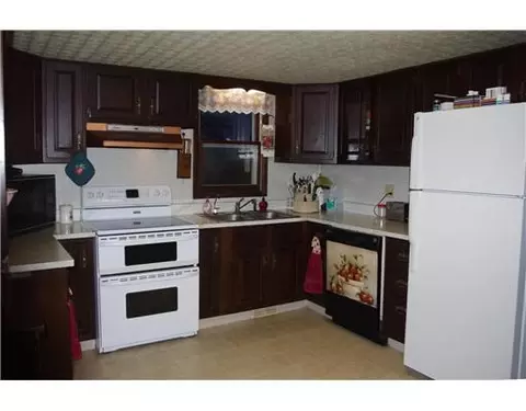 3547 E Townsend St, Saint Johns, MI 48879 photo 3