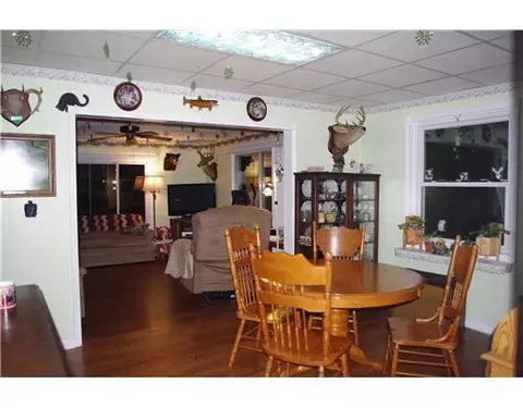 3547 E Townsend St, Saint Johns, MI 48879 photo 5