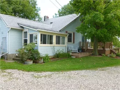 3547 E Townsend St, Saint Johns, MI 48879 photo 2