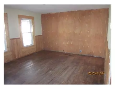 122 Elm St, Ovid, MI 48866 photo 3