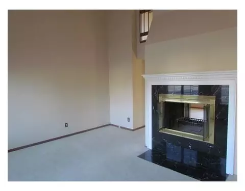 3737 Springbrook, Lansing, MI 48917 photo 2