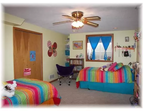 1258 Castlewood Cir, Dewitt, MI 48820 photo 18