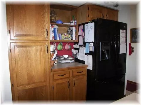 1258 Castlewood Cir, Dewitt, MI 48820 photo 9