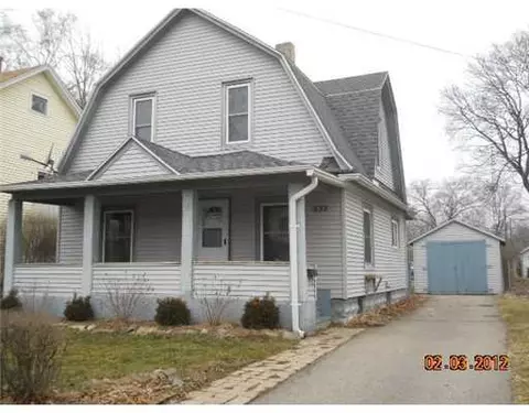 633 E Comstock, Owosso, MI 48867 photo 1
