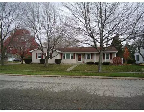 3626 Springbrook Ln, Lansing, MI 48917 photo 1
