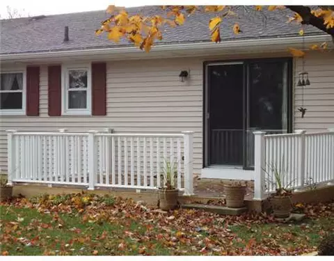 3626 Springbrook Ln, Lansing, MI 48917 photo 6