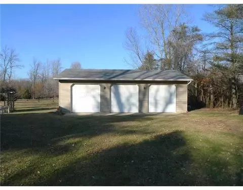 10378 Pollard, Haslett, MI 48840 photo 3