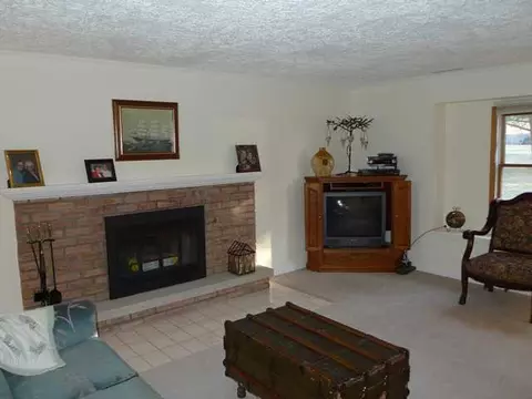 10378 Pollard, Haslett, MI 48840 photo 5