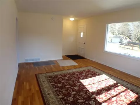 4100 Devonshire, Lansing, MI 48910 photo 3