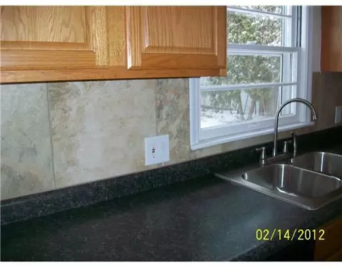 4100 Devonshire, Lansing, MI 48910 photo 5