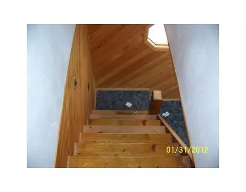 666 S Maple Ave, Maple Rapids, MI 48853 photo 7