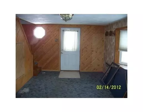 666 S Maple Ave, Maple Rapids, MI 48853 photo 6
