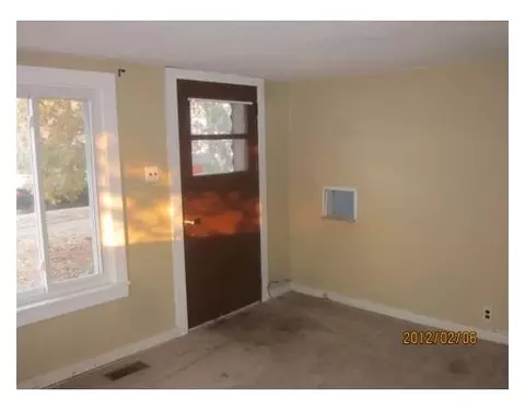 1221 Frederick St, Owosso, MI 48867 photo 5
