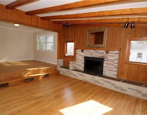 608 Maple, Grand Ledge, MI 48837 photo 4