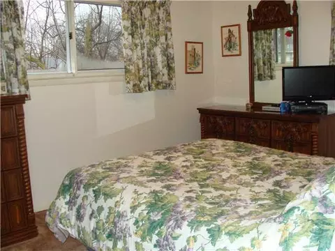 3315 Pickwick Pl, Lansing, MI 48917 photo 9