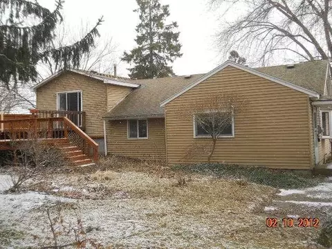 1504 W Taft St, Saint Johns, MI 48879 photo 2