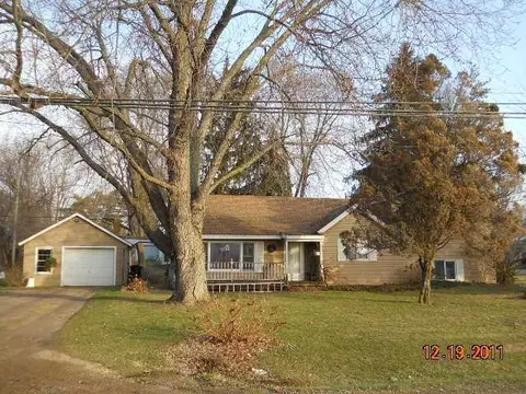 1504 W Taft St, Saint Johns, MI 48879 photo 1
