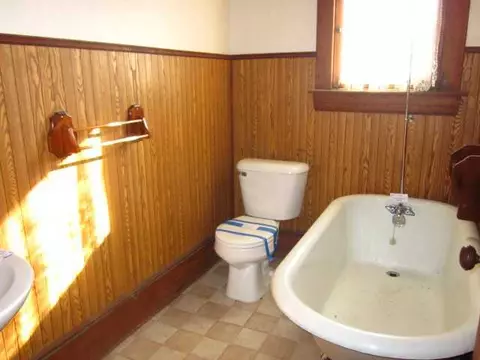 423 W Barnes, Lansing, MI 48910 photo 9