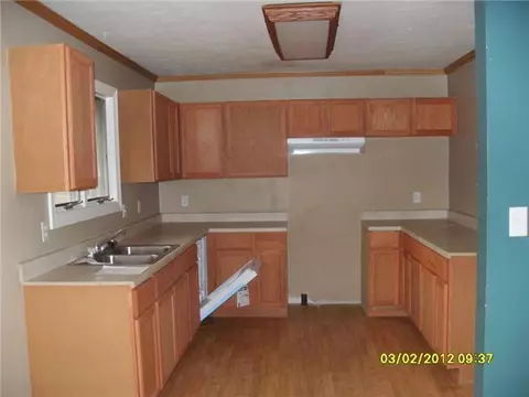 13511 S M-52, Perry, MI 48872 photo 3