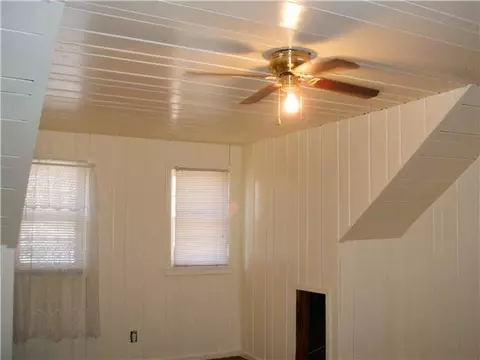 916 W West St, Lansing, MI 48915 photo 8