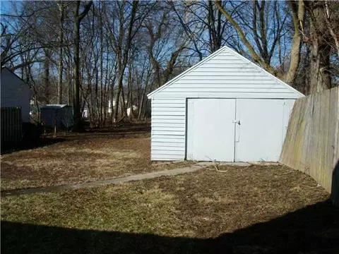 916 W West St, Lansing, MI 48915 photo 11