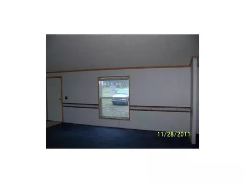 9495 E Madison, Wheeler, MI 48662 photo 3