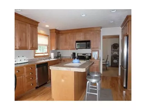 3070 Crofton, Dewitt, MI 48820 photo 6