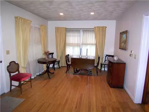 609 Hunter Blvd, Lansing, MI 48910 photo 4