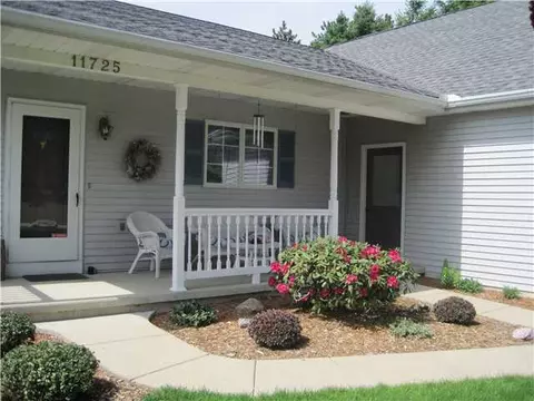 11725 W Andre, Grand Ledge, MI 48837 photo 4