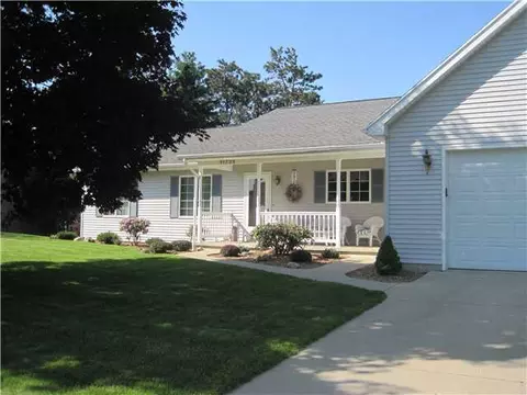 11725 W Andre, Grand Ledge, MI 48837 photo 1