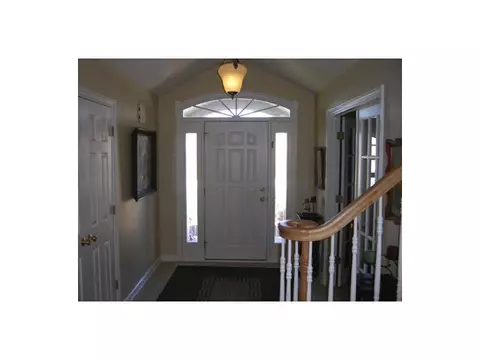 1404 Squirrel Run St, Saint Johns, MI 48879 photo 9