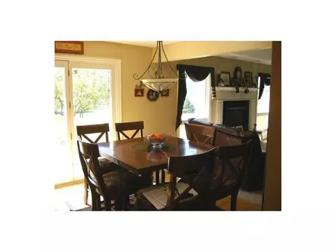 1404 Squirrel Run St, Saint Johns, MI 48879 photo 5