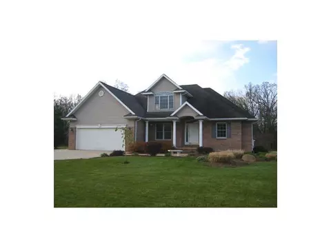 1404 Squirrel Run St, Saint Johns, MI 48879 photo 1