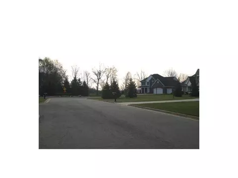 1404 Squirrel Run St, Saint Johns, MI 48879 photo 25